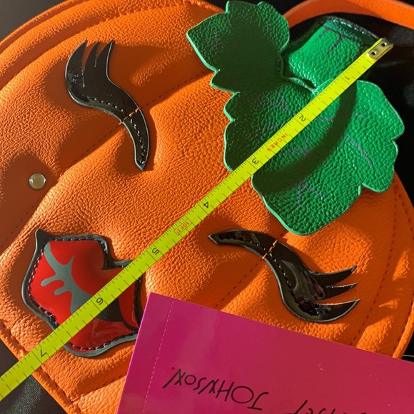 Rare Betsey Johnson NWT Pumpkin Purse - Picture 13 of 13